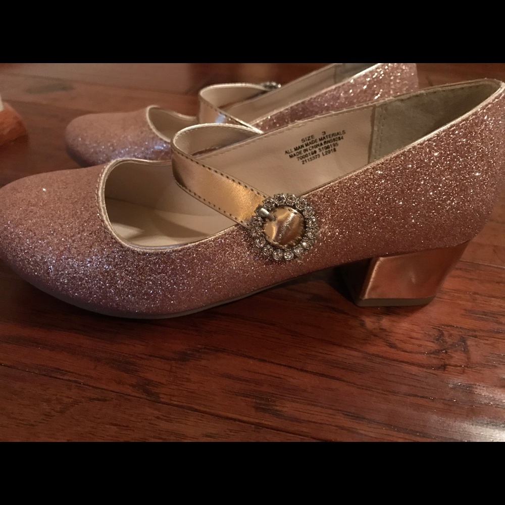 Gold heels size 3